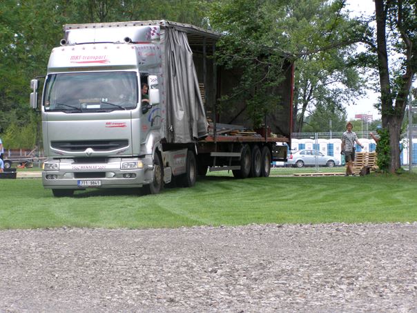 Štěrkové trávníky – alternativa k asfaltu a betonu